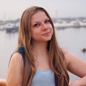 Meet your Posher, Michaela